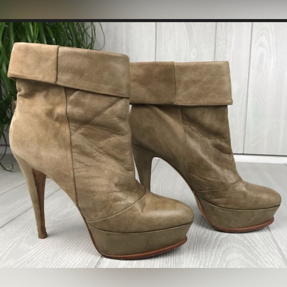 Dolce Vita Calla Platform Stiletto Bootie Taupe